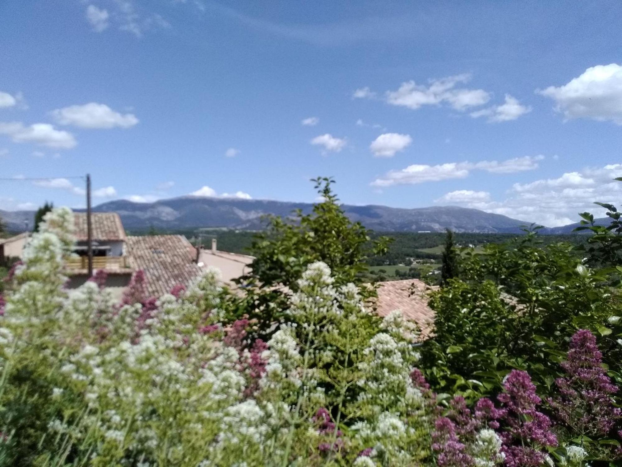 Appartement Avec Grande Terrasse Privative En Parc Regional Du Verdon Puimoisson Exterior foto